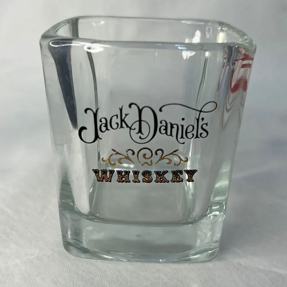 Jack Daniel’s Whiskey Rock Glass Square 3 1/2 In Tall 3 In Across Top Gold Black